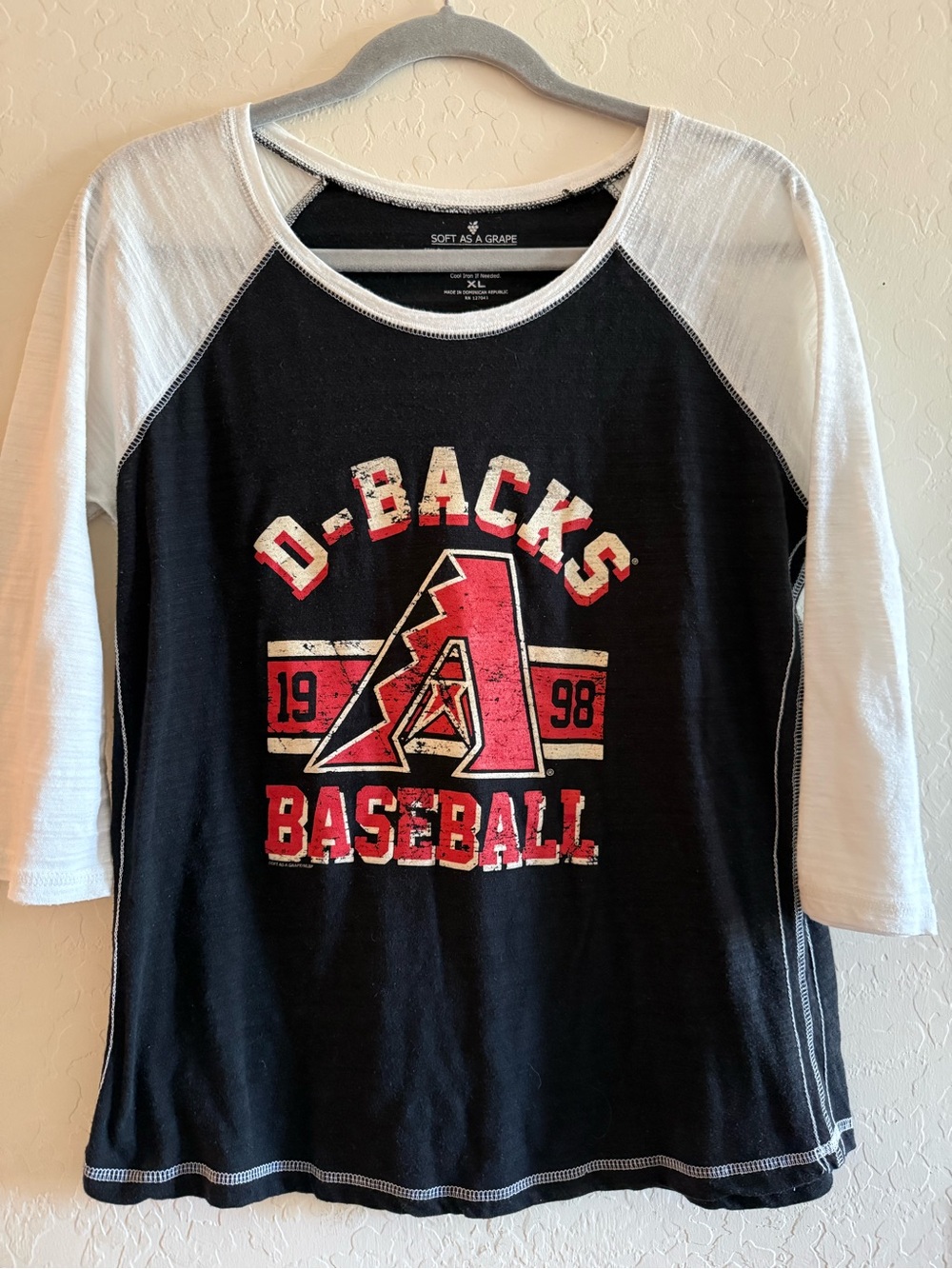Soft as a Grape, XL, Arizona Diamondbacks raglan shirt